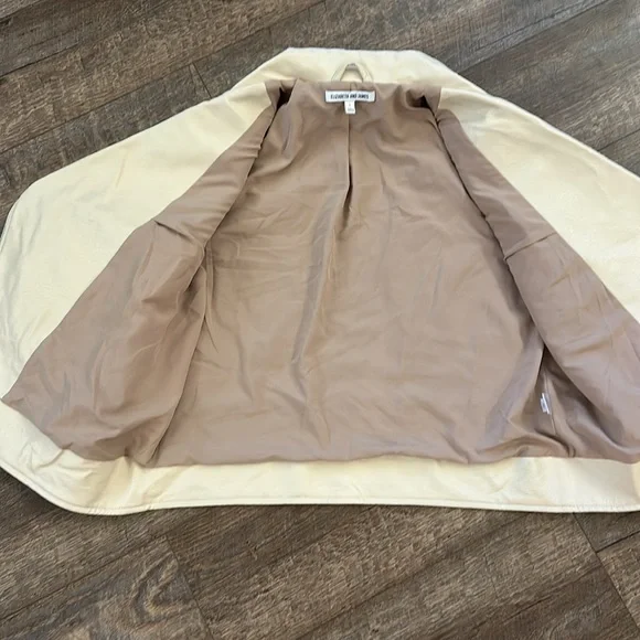 Elizabeth and James Ivory Cream Faux Leather Zip motto style jacket - Picture 7 of 12